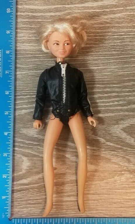VINTAGE 1976 ANGIE DICKERSON POLICE WOMAN DOLL 95C | eBay