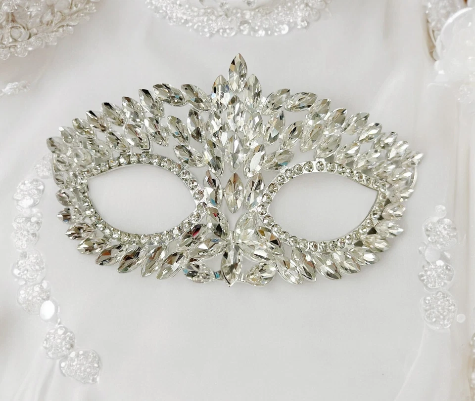 Silver masquerade mask, Clear Crystal Mask, Masquerade ball mask, Party Mask - Image 4 of 4