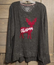 Royce Brand Christmas Sweater Women’s Size Large – Gray with Red Reindeer