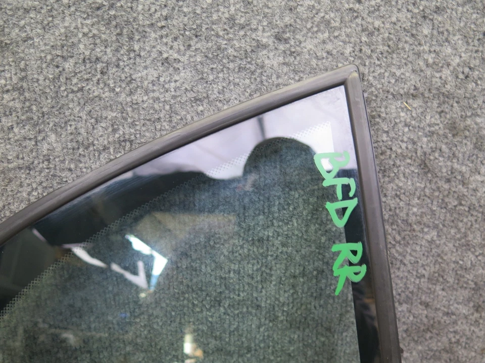 BMW E60 M5 530i 2006-2010 puerta trasera derecha cuarto ventana de cristal fija OEM Foto 4 de 4