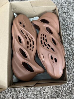 Adidas Yeezy Foam Runner RNR Clay Red Men Size 11 SHIPS NEXT DAY