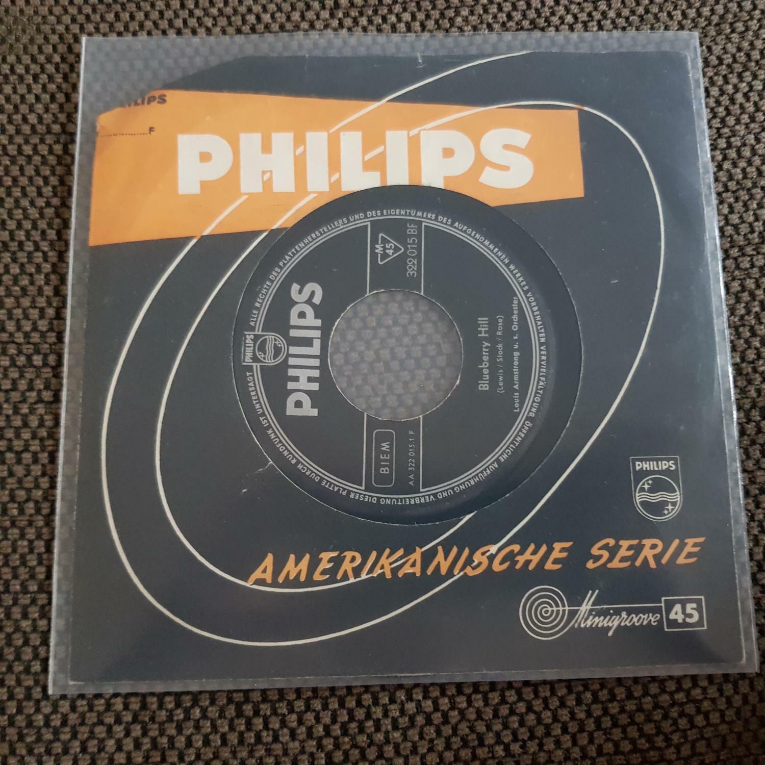 7"" Single Vinyl Louis Armstrong - Blueberry Hill/ All of me