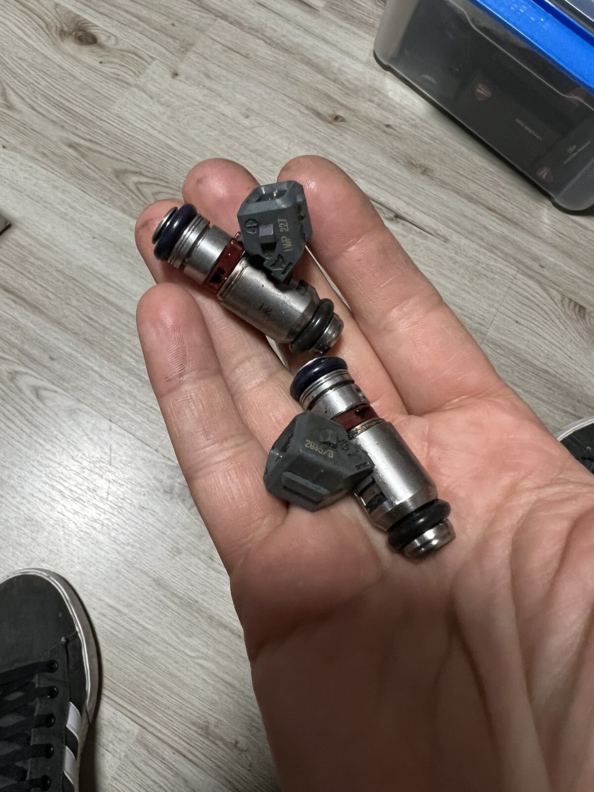 Ducati Panigale 899 /959 /1199/ 1299 fuel injector P# 28040331A 