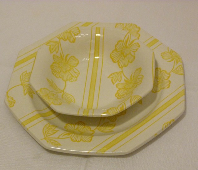 Royal Staffordshire LOTUS Yellow Ironstone By J & G Meakin England Plate & Bowl eBay