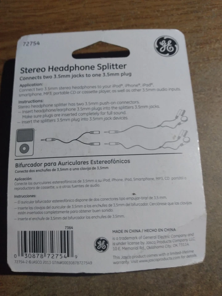 GE 2-Way 3.5mm Headphone Splitter, Black - Image 2 of 2