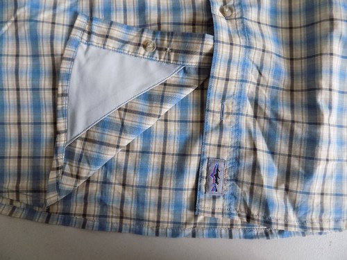 PATAGONIA Button Front Gray Plaid Shirt Size Large Casual 2 pocket Polyester - Picture 5 of 6