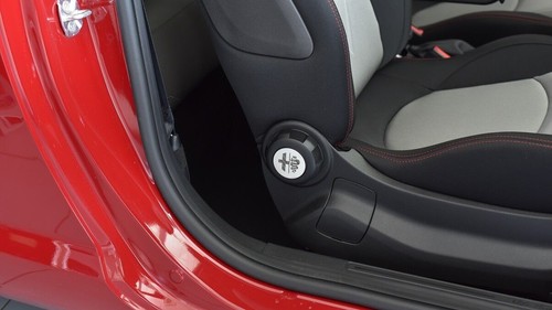 PLAQUES ALFA ROMEO MITO MULTIAIR JTDM 1.4 BLAU 16V TB SPORT QV DISTINCTIVE - Bild 5 von 5