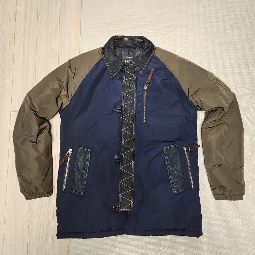 Unique Design Padding Jacket with Denim Details, … - image 2