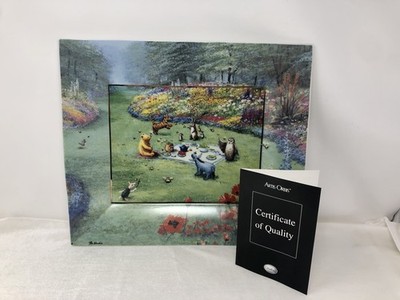 Goebel Winnie Pooh Seasons Dish ''Summer Grand Afternoon''Peter Ellenshaw 1996 NIB