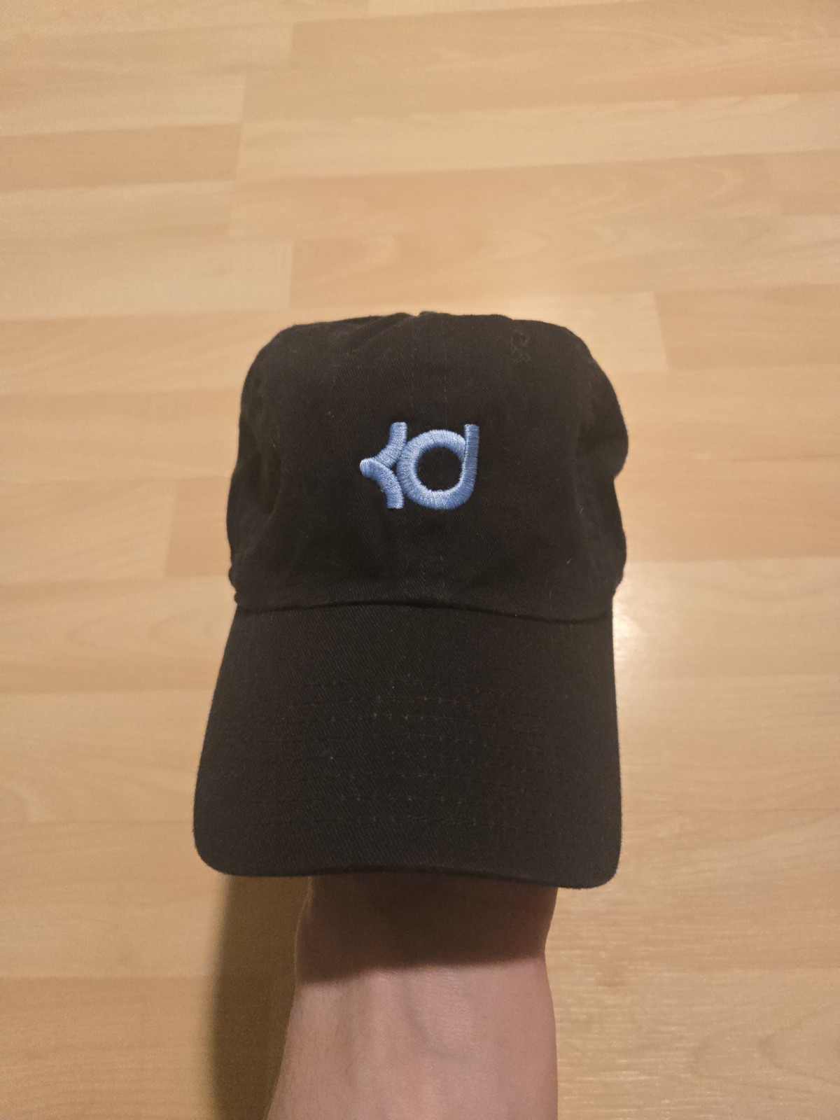  KEVIN DURANT Strapback NIKE Center Swoosh KD Hat Cap Black And Blue 
