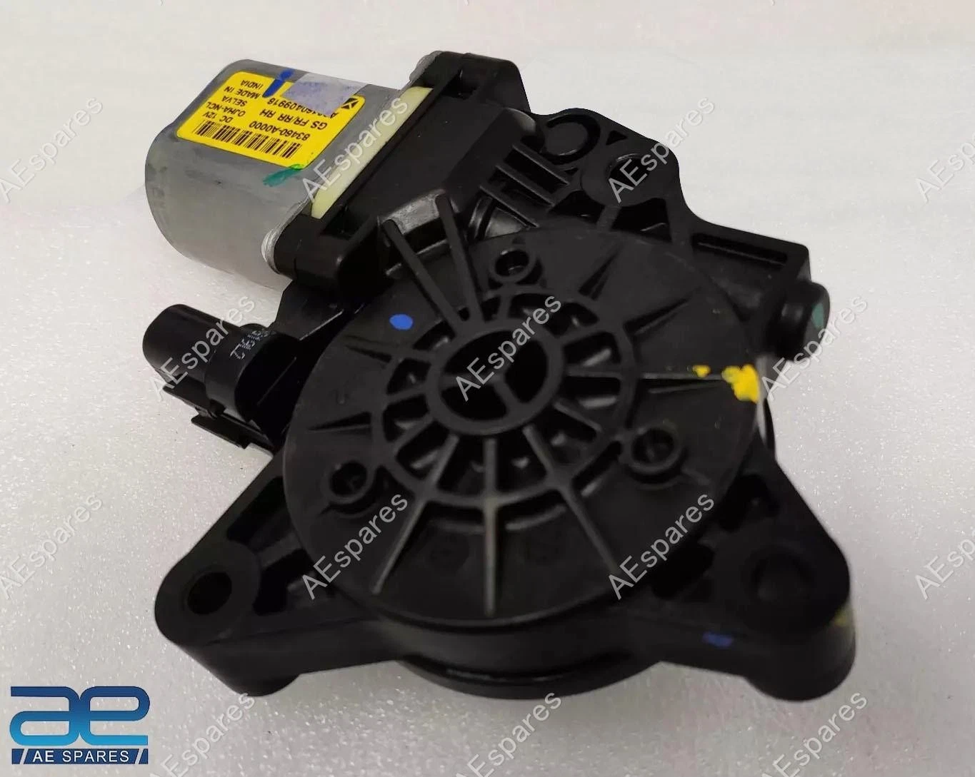 Front Power Window Electric Motor RH For Hyundai Creta 2015-2020 82460A0000 view 3