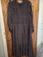 BNWT TU Woman Size 22 Summer Dress Cotton With Frilly Arms.