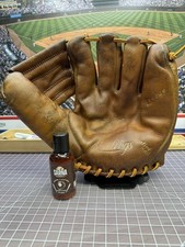 1960s Rawlings Mickey Mantle MM8 Personal Model Glove – Fully Restored