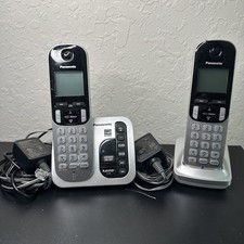 Panasonic KX-TGC222S Home Phone Digital Answering System Base Cordless Handsets