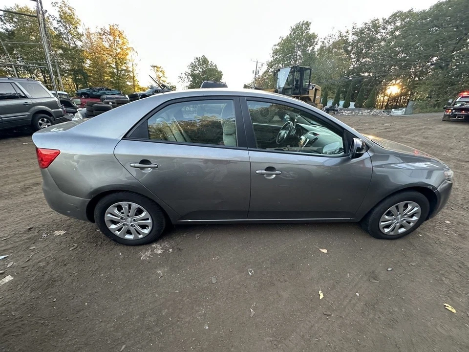 Cambio de transmisión FORTE 2012 35835 Foto 2 de 4