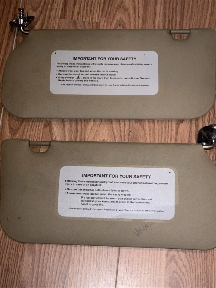 Parasoles de vinilo tostado Ford Escort Hatchback Pony GT 1ª generación LH RH 88 89 90 Foto 4 de 4