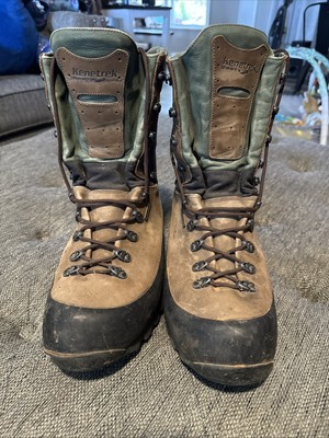 Pre-Owned Kenetrek Mountain Extreme 400 Boots KE-420-400 MSRP $540