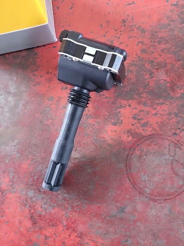 BOBINA D'ACCENSIONE NGK 48154 U5040 ALFA ROMEO 164 GTV SPIDER 156 166 147 GT - Imagen 5 de 8