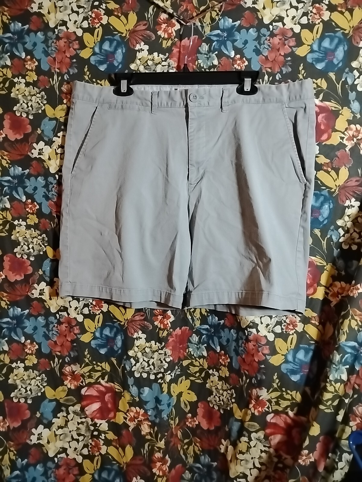 Picture 1 of 6
