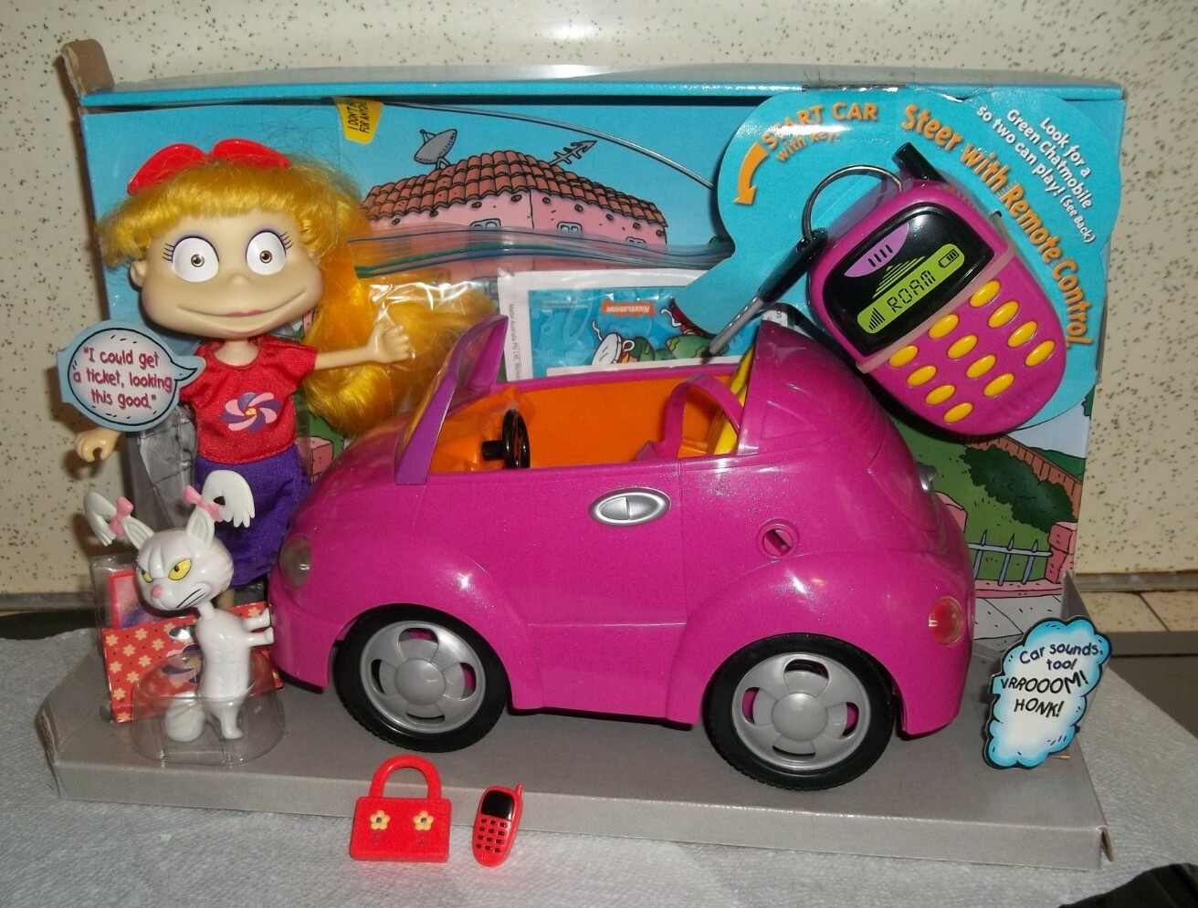 Mattel Rugrats Angelica CAR remote control Chatmobile new no box 2001