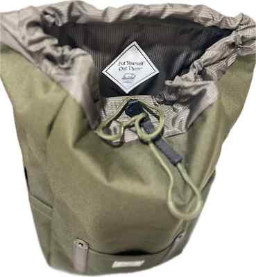 herschel army green backpack Supply Co. Heritage Backpack, Ivy Green/Chicory Coffee, Standard-24L The magnetic closure ensures easy access Heritage Backpack - Ivy Green/Chicory