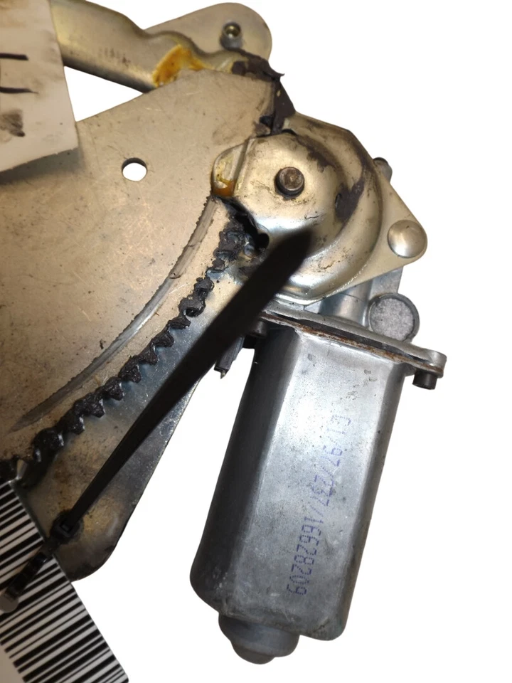 1998-2005 Chevrolet Blazer Passenger FR Window Regulator Used OEM 15041706 Foto 2 de 4