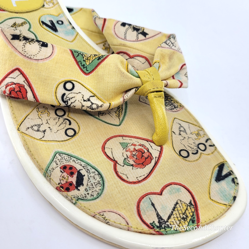 CHANEL Vintage 2006 Y2k Thong Flip Flops Sandals 37 7 Yellow Valentine Hearts - Picture 10 of 12