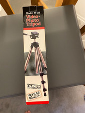 VIDPRO MODEL XT250 VIDEO-PHOTO TRIPOD