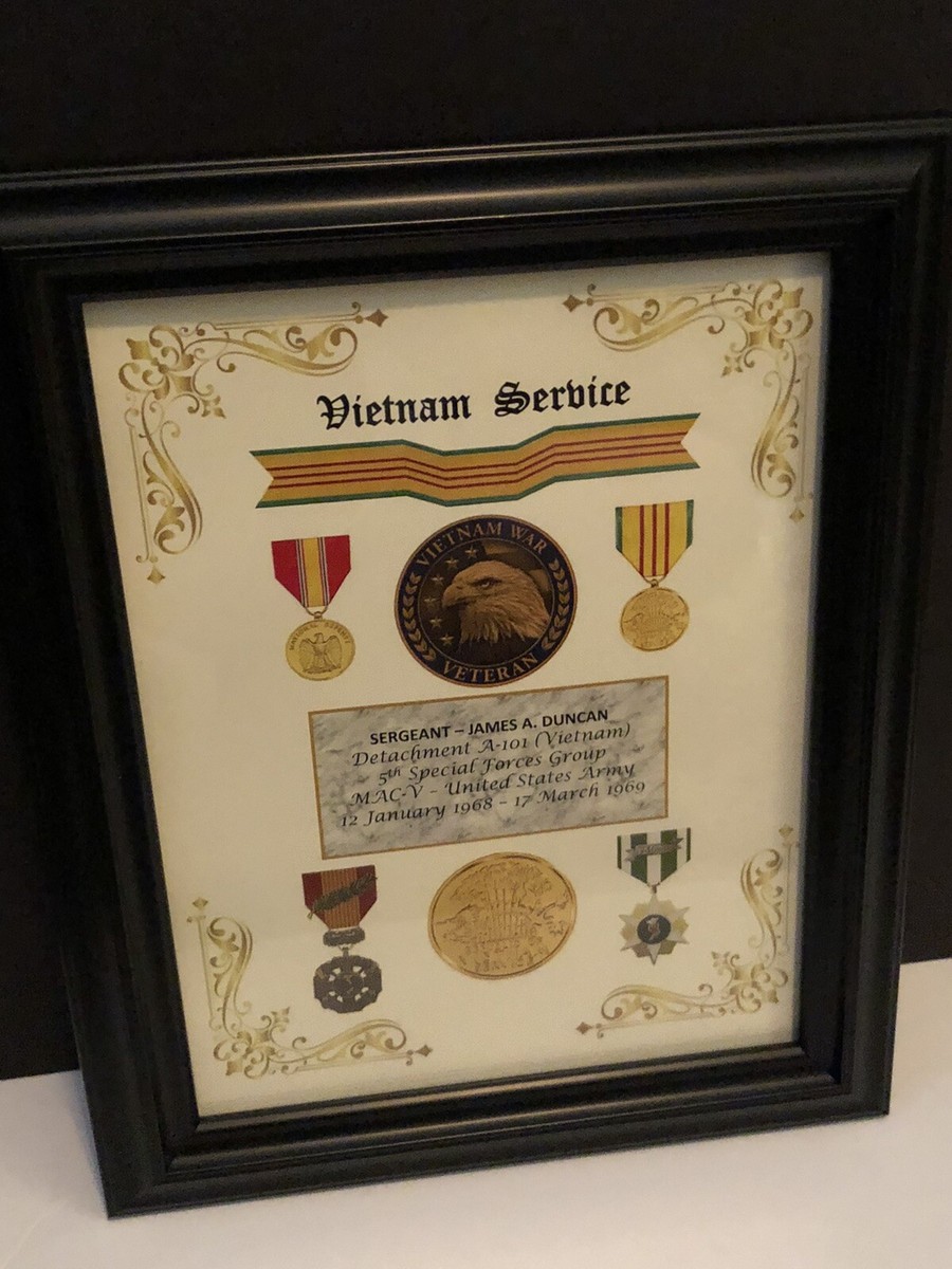 30 Veterans Receive Certificate And Commemorative Pin In Honor Of Service - Foto 11