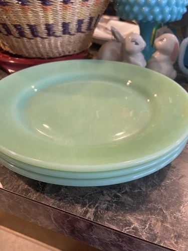 Vintage Fire King AH Glass Jadeite Restaurant Ware 9 Inch Plates Set (3)