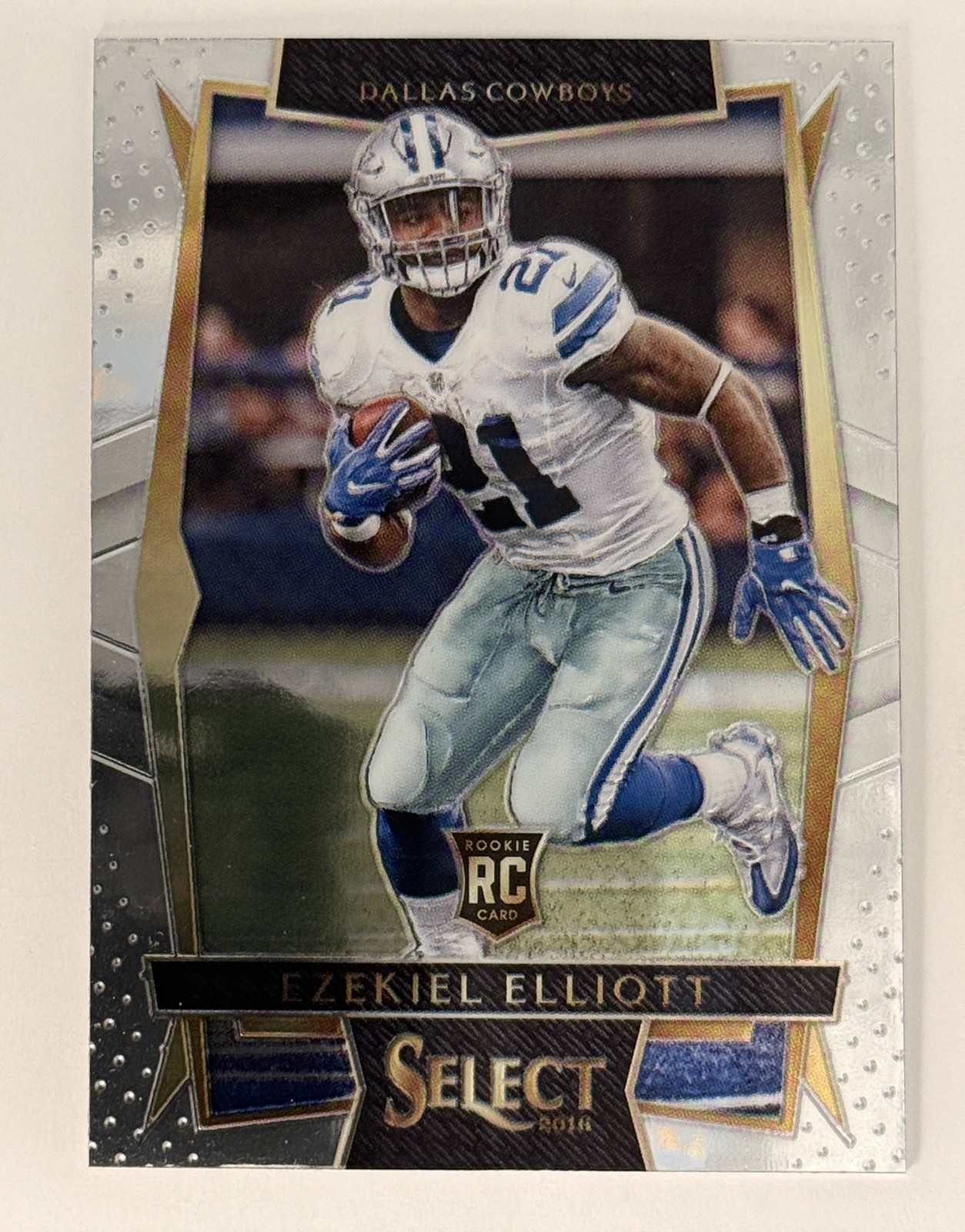 2016 Panini Select #82 Ezekiel Elliott