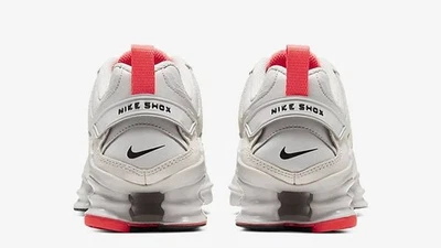 Baskets de sport CU3445-001 Nike Shox TL Nova Digital Nature W - Photo 1/4