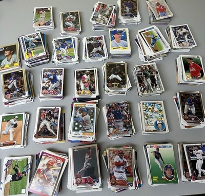 20 MLB Baseball Cards Lot   Pick Your Team - Mixed Years