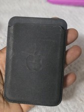 apple iphone leather wallet with magsafe