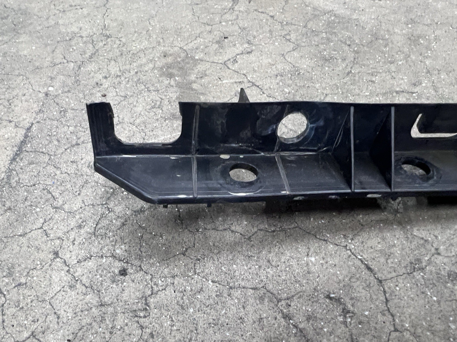 LAMBORGHINI HURACAN LP610 LEFT LH DRIVER SIDE MEMBER BRACKET OEM 4T0853231