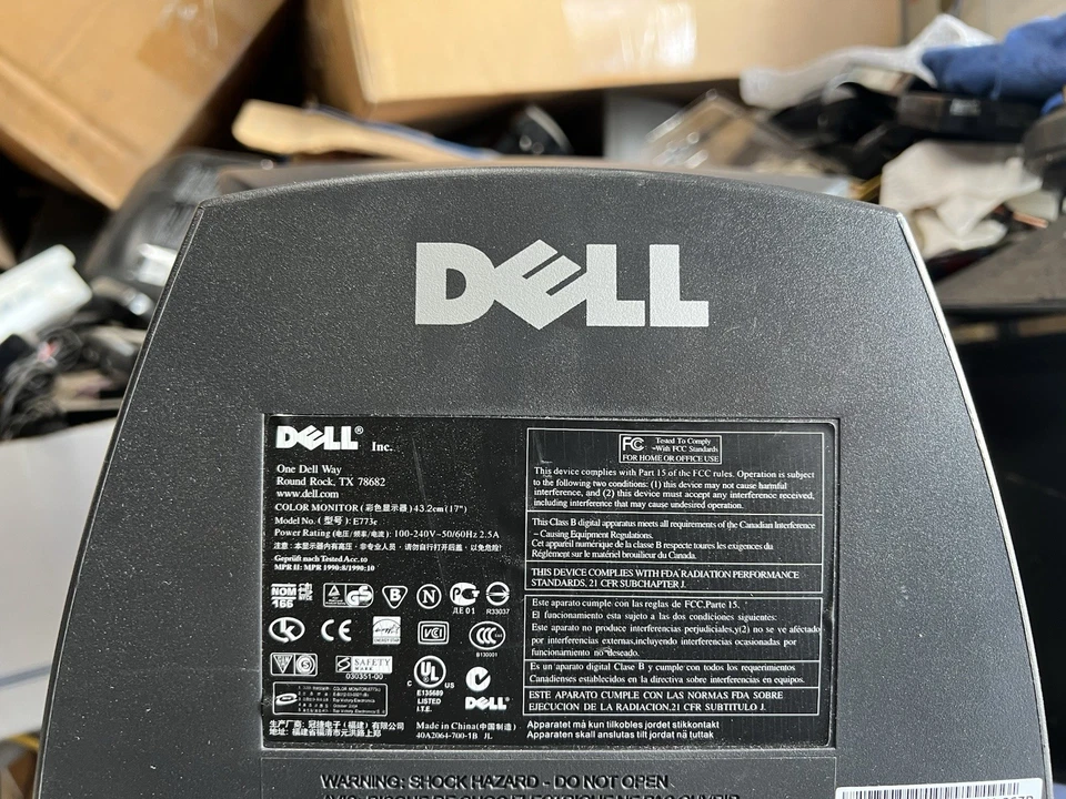 2003 Dell E773C 16" CRT VGA Computer Monitor 1280 x 1024 for Retro Gaming TESTED - Image 4 of 4