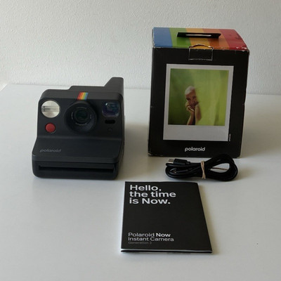 Polaroid Now Instant Camera Generation 2   Like New, Unused | Wie Neu, Unbenutzt