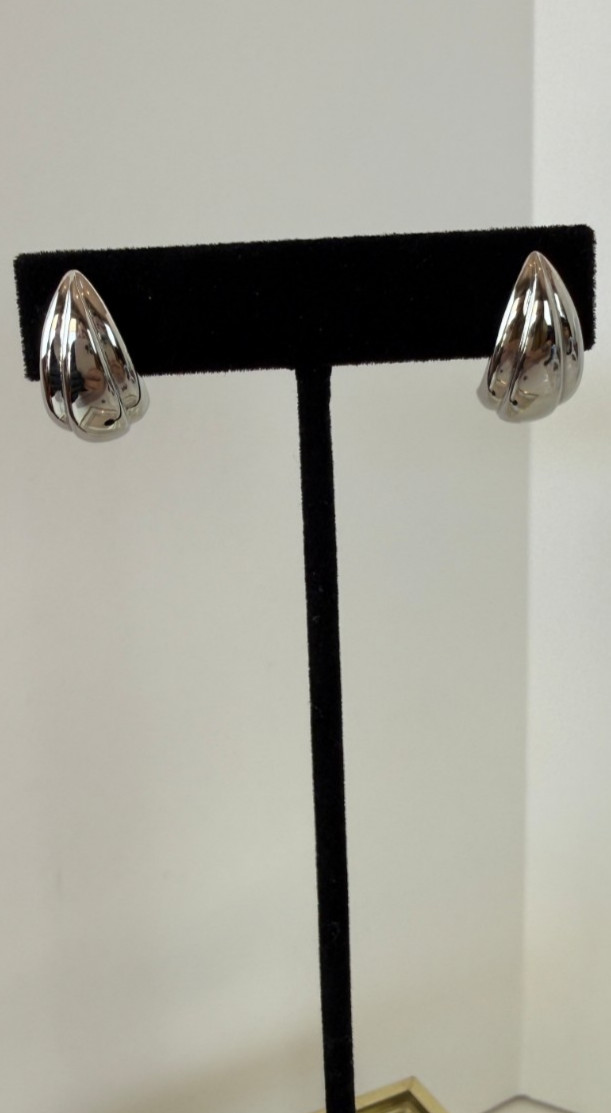 Vintage Napier Silver Tone Sculptural Curved Ribbed Earrings Signed
