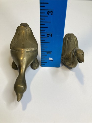 Vintage Solid BRASS Geese Ducks Figurines Detailed Solid Set Of 2 MCM - Picture 8 of 8