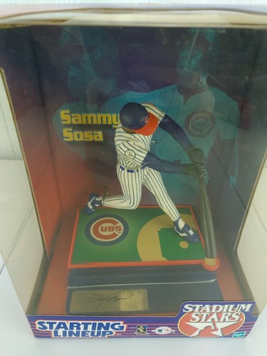 Hasbro Starting Lineup Stadium Stars Sammy Sosa Figurine 1999 Special Edition - Picture 2 of 8