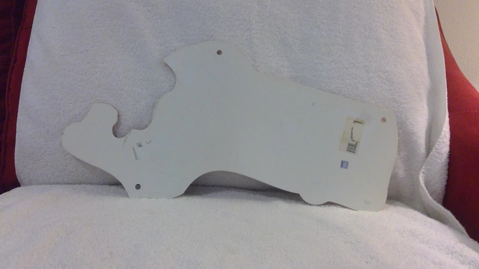 2007 Boston Red Sox Plastic State Shaped Sign 10"x18", MLB Licensed, Pre-Owned - Image 2 of 4