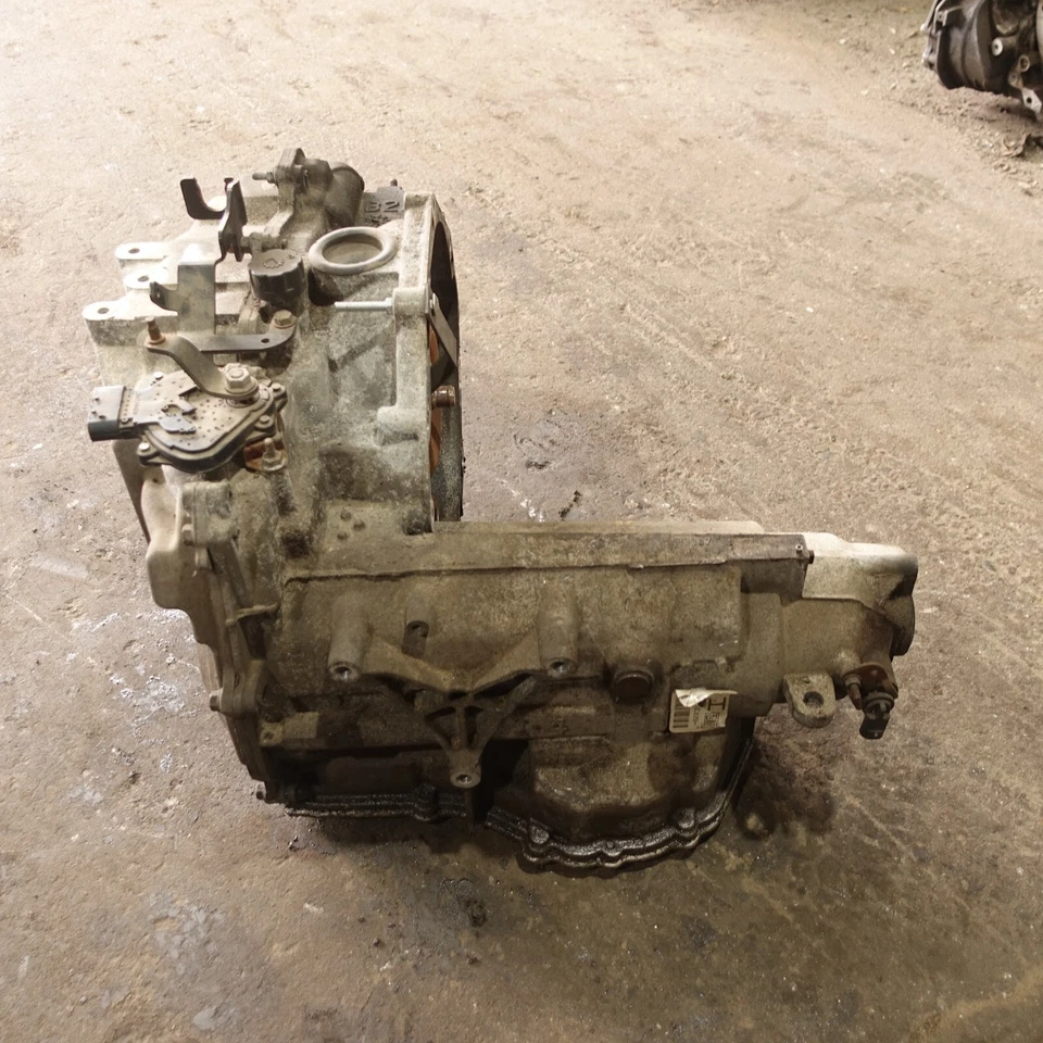 2006 Chevy Cobalt 2.2L автоматическая коробка передач 186K миль - Изображение 3 из 4