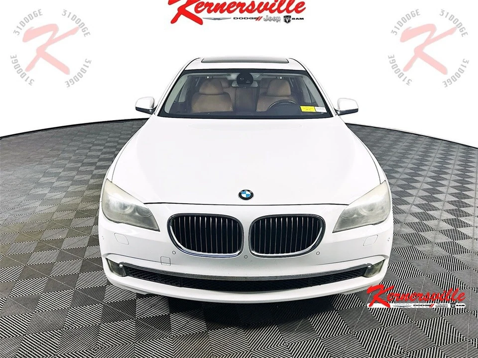 2012 BMW 7-Series 750Li RWD 4dr Sedan Navigation Leather Upholstry Moonroof Foto 2 de 4