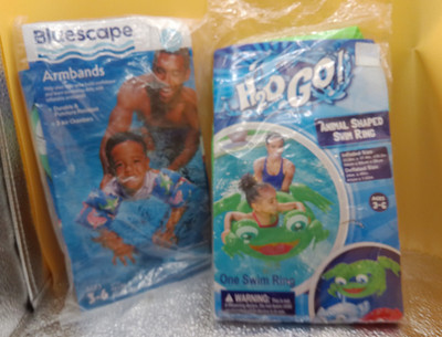 H2O Go animal shaped swim ring frog Bluescape armbands lot 2 NOS Sealed