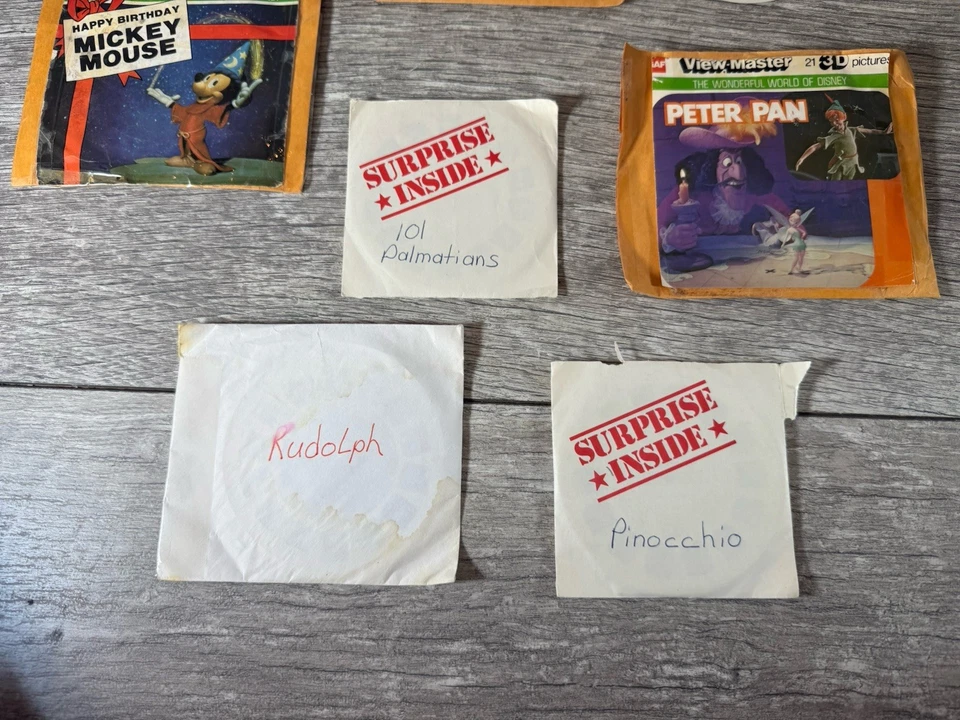 View Master Reel Bundle: Disney's Mickey Mouse Peter Pan Rudolph 101 Dalmatian - Image 2 of 4