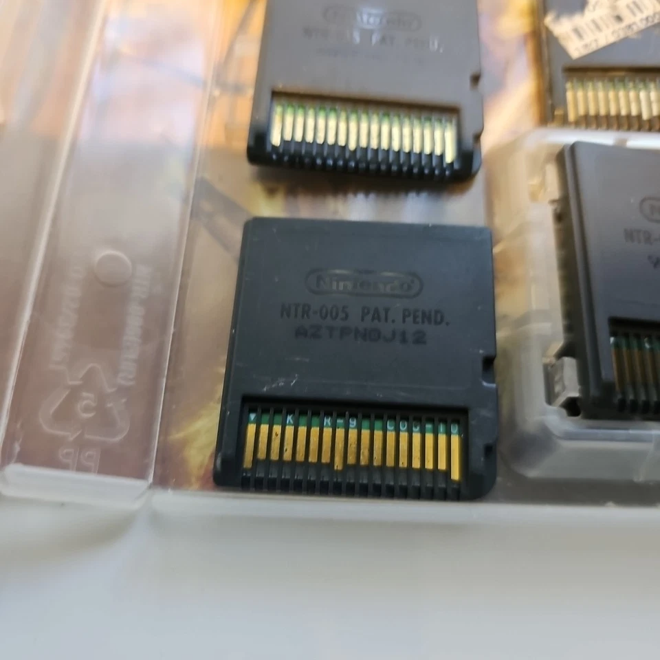 Nintendo Ds Game Bundle x 9 Narnia Nintendogs Worms Happy Feet - Image 2 of 4