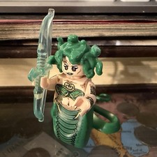 Minifigura impresa personalizada de Medusa griega de la serpiente odisea