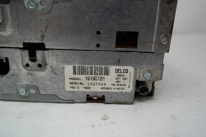 RECEPTOR ESTÉREO CASETE CHEVY BERETTA CORISCA AM FM 1991-1996 Foto 4 de 4