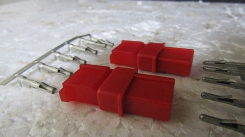 Federal Signal Ricochet Connector Kit 413124 (2) AMP Recpt. (2) AMP Plug's READ - Picture 11 of 14