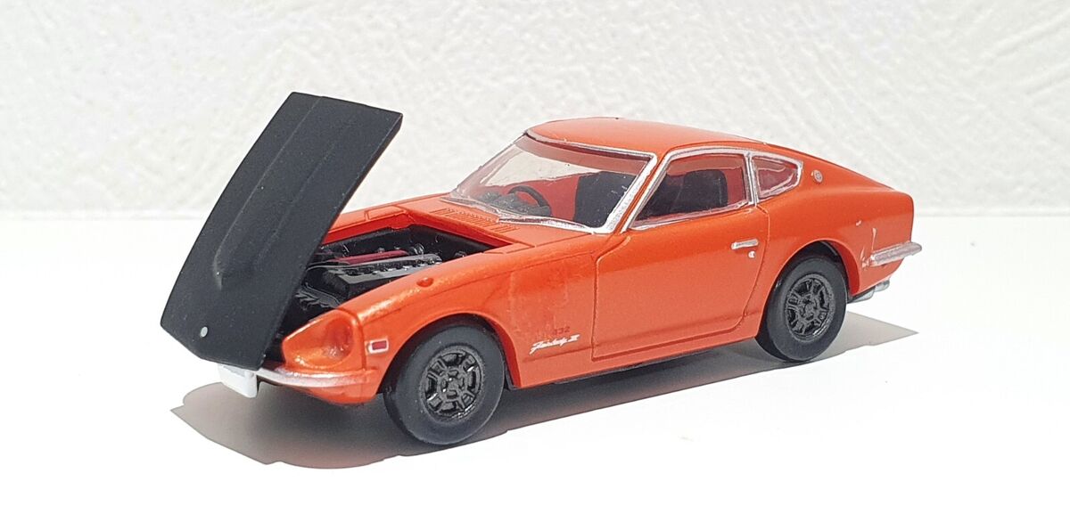 フェアレディZ S30 Custom Ver. 1/64 NISSAN S30 FAIRLADY Z CUSTOM WHEEL(Red)｜AOSHIMA｜English